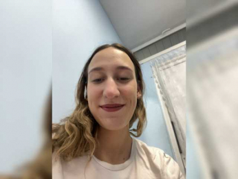 Chikipikin webcam model stream image