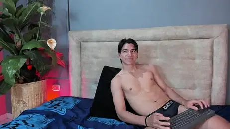 Daiisy_kiss webcam model stream image