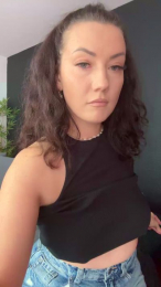 _universia webcam model stream image