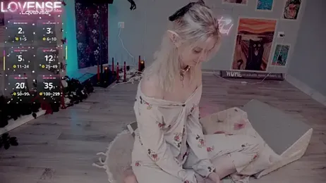 Careful_i_bite webcam model stream image