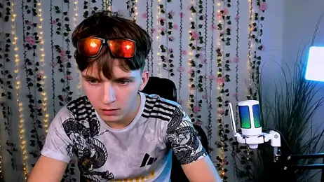 travis_wolf_ webcam stripchat model stream image