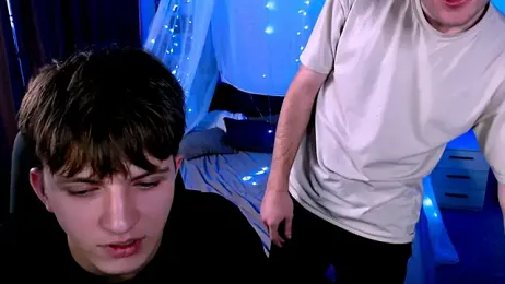 travis_wolf_ webcam model stream image