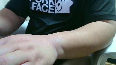 alt_2 webcam model stream image