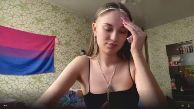 VictoriaTomey webcam model stream image