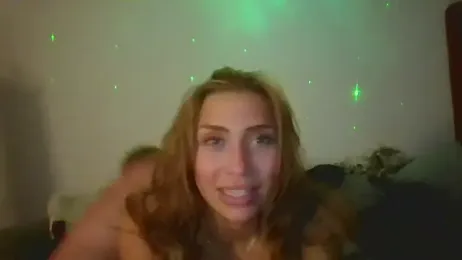 LuxeLoverZ webcam model stream image