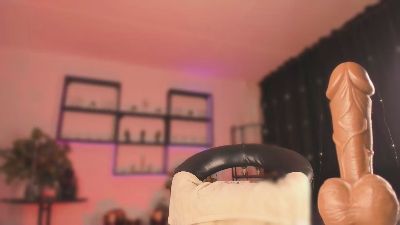 littleslutvhot webcam model stream image