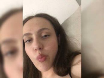 Mae4614 webcam model stream image