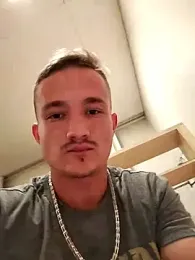 frankthefuck69 webcam model stream image