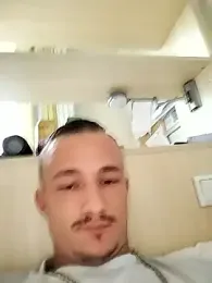 frankthefuck69 webcam model stream image