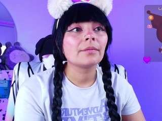 marceliinee webcam camsoda model stream image