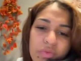 chauniebaby webcam model stream image