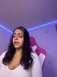 Alice777_ webcam model stream image