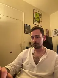defbond420 webcam model stream image