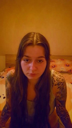 Milfslips webcam model stream image