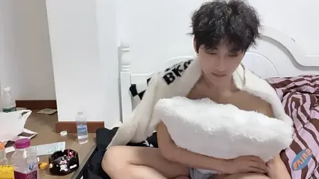 yangyang-2563 webcam model stream image