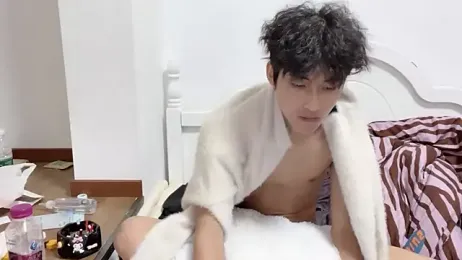 yangyang-2563 webcam model stream image