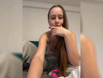 Kisacka webcam model stream image