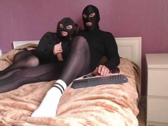 Feet-sweet-little-girl webcam model stream image