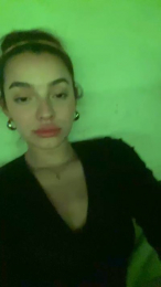 1975Nicole webcam model stream image
