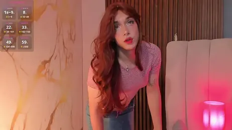 DaimondPink webcam model stream image