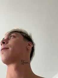 Babyfacenik webcam model stream image