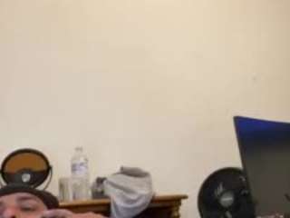 madein305 webcam model stream image