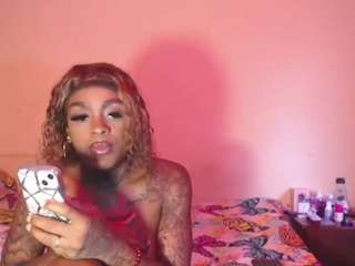 kelsey-rossalia webcam model stream image