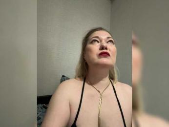 KlavaDavai webcam model stream image