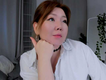 natzzuko webcam model stream image