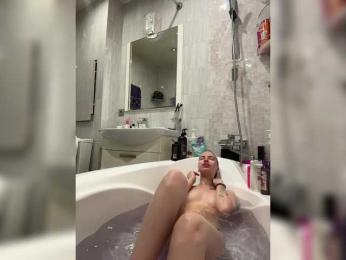 Sweetbitch1 webcam model stream image