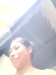 Rous-squir webcam model stream image