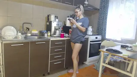 Tasty_Shape webcam model stream image