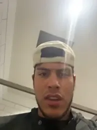 StrokingDaddy4 webcam model stream image