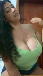 Kkim18 webcam model stream image