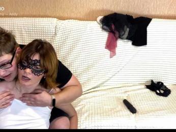 Andy_and_Stefani webcam model stream image