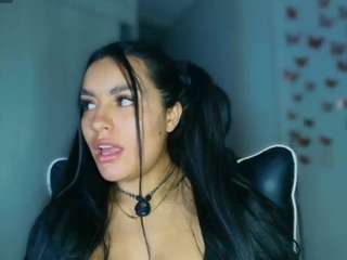 layla-nicols webcam model stream image