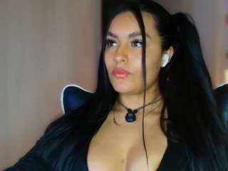 layla-nicols webcam model stream image