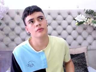 benitosaenz webcam camsoda model stream image