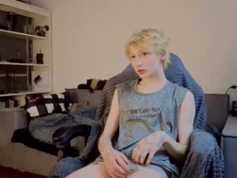 kessy_white webcam model stream image