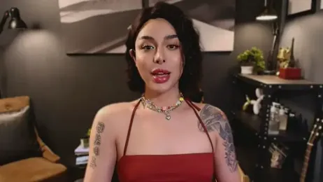 callmeLUNA webcam model stream image