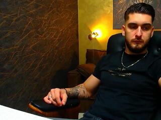 Matias Dean webcam model stream image
