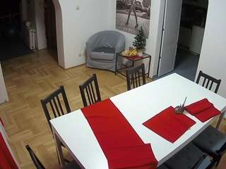 voyeurcam-julmodels-dining webcam model stream image