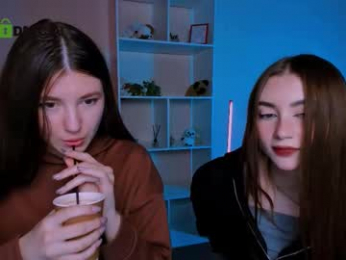 lissa_night webcam model stream image