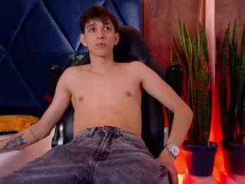 lionfoster webcam model stream image