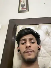 ronnnnn718 webcam model stream image
