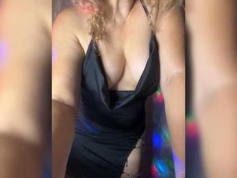 sexyfw webcam model stream image