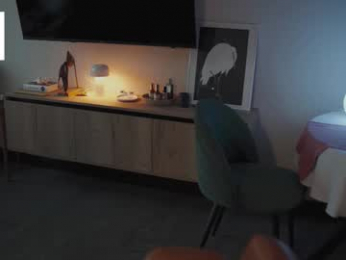 mileeena webcam model stream image