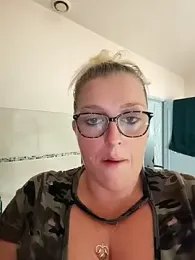 winniess40 webcam stripchat model stream image