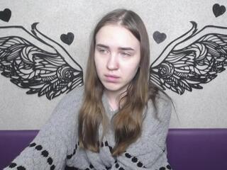 Lera Boston webcam model stream image