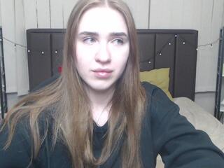 Lera Boston webcam model stream image